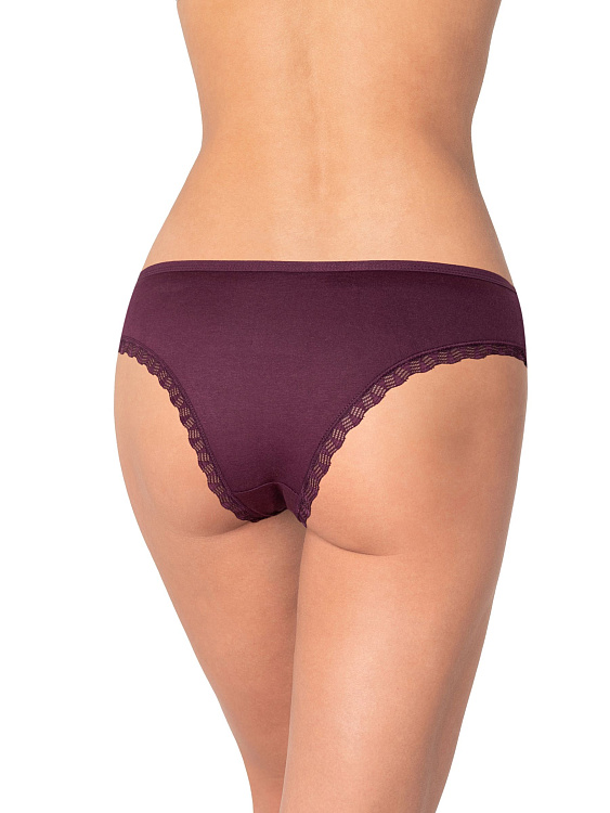 Трусики-бразилиана с узким кружевом по вырезам