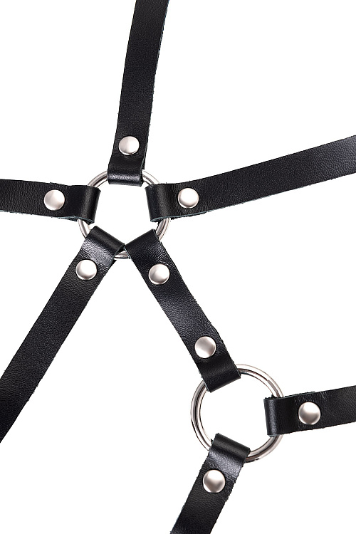 Черная кожаная портупея «Соблазн» с кольцами
