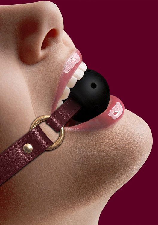 Кляп-шар на бордовых ремешках Breathable Ball Gag