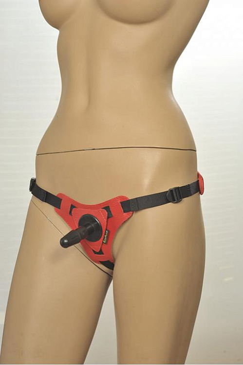 Красно-черные трусики с плугом Kanikule Strap-on Harness Anatomic Thong