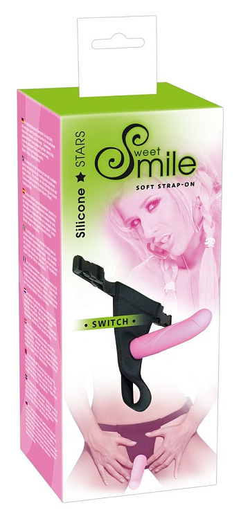 Розовый страпон на трусиках с регулируемыми бретелями Smile - 16 см.